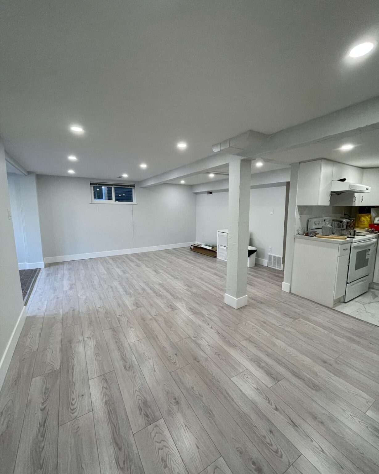 Home 1 Painting services in Vancouver